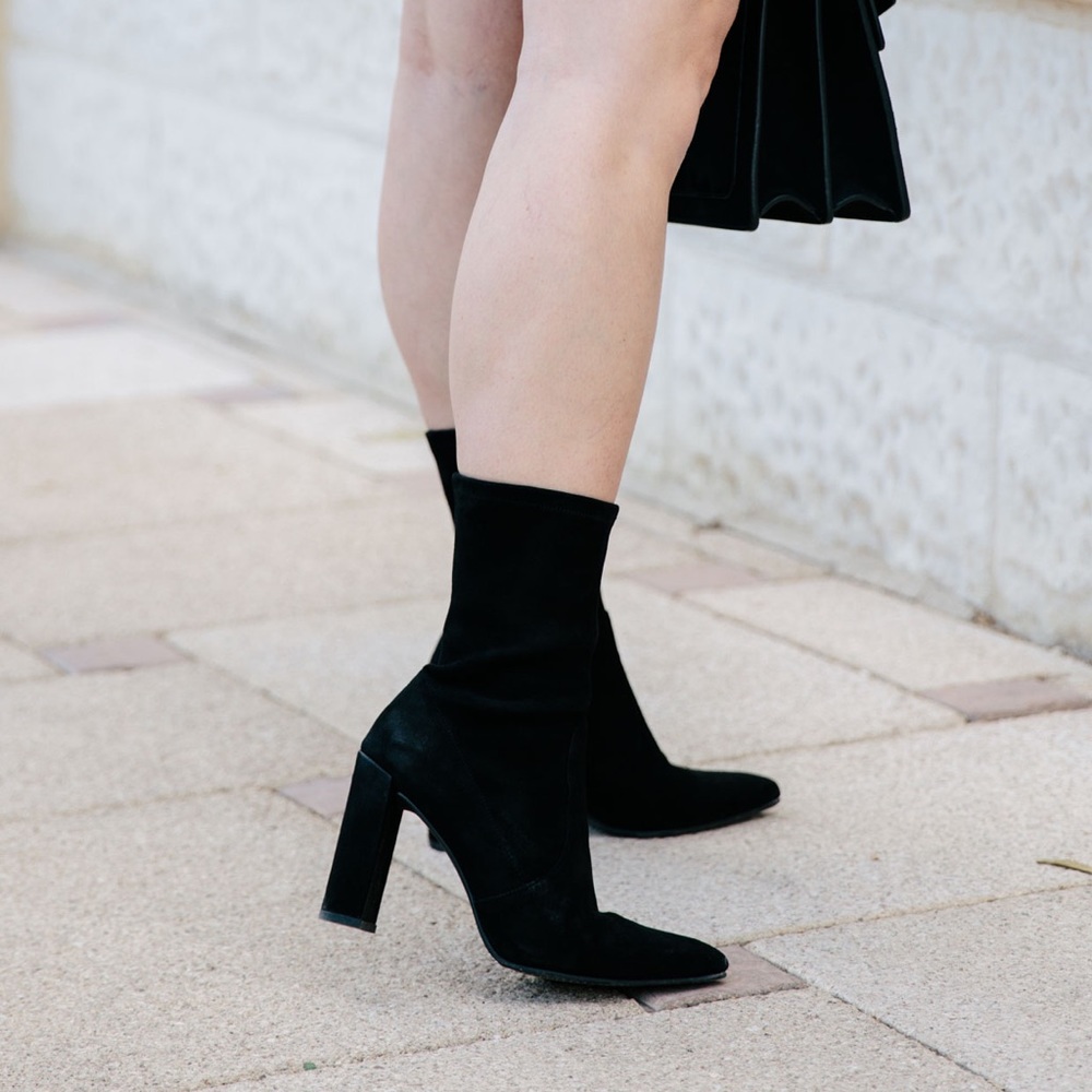 Stuart weitzman clinger boots